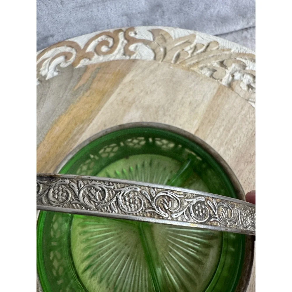 Vintage Green Depression Glass Divided Candy Dish in Silver Filigree‎ Basket